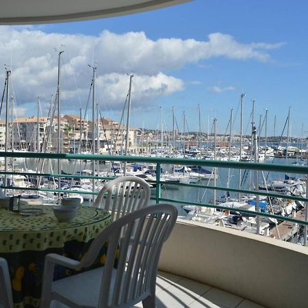 Frejus: Appt 2P, 5 Pers, Piscine, Plage A 150M, Parking, Animaux Ok - Fr-1-226A-357 Exterior photo
